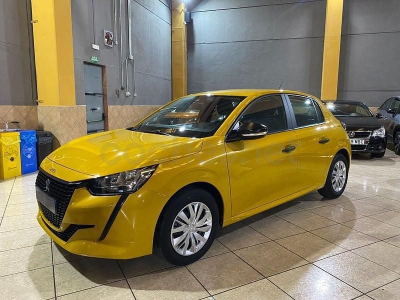 Usado Peugeot 208 75 CV (55 kW) 2021 Amarillo Utilitario