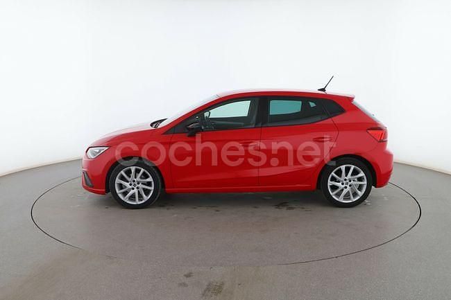 Usado Seat Ibiza FR 110 CV (80 kW) 2021 Rojo Berlina