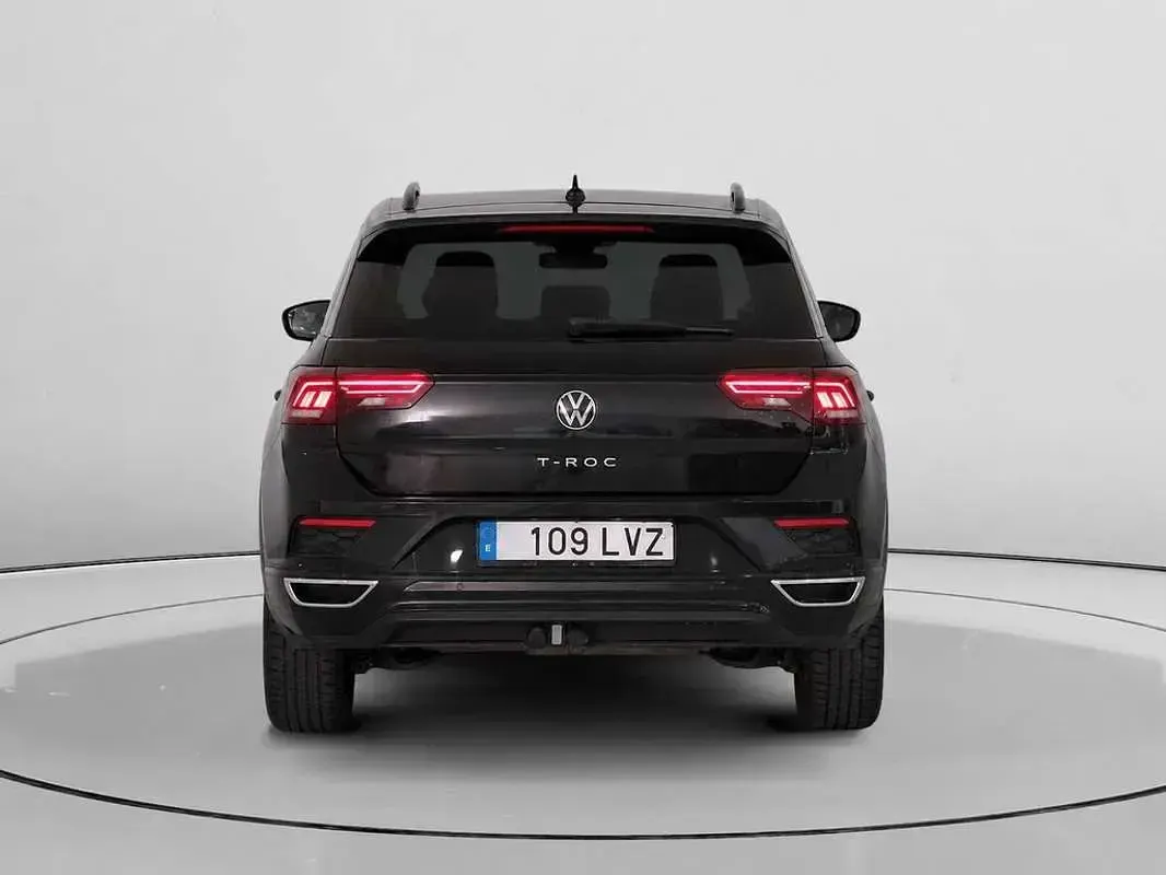 Usado VW T-Roc Advance 116 CV (85 kW) 2022 Negro SUV