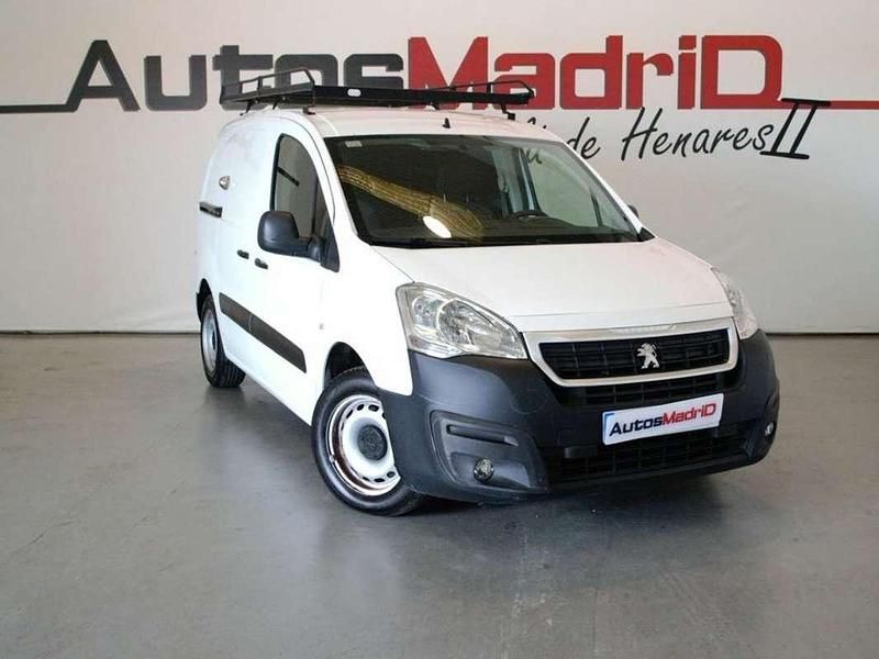 Blanco Usado 2018 Peugeot Partner Monovolumen | 7990 € (Buen precio) - Imagen 1/4