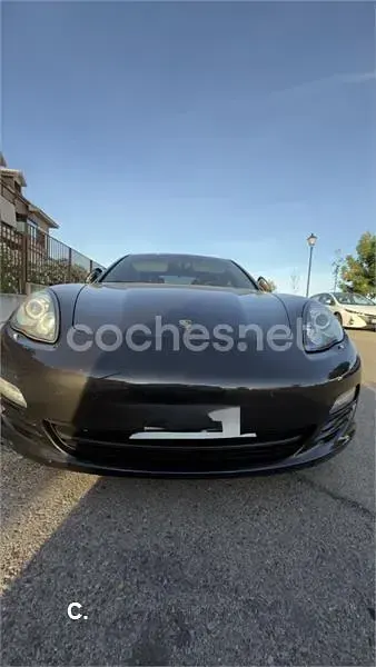 Usado Porsche Panamera S Hybrid 380 CV (279 kW) 2012 Negro Utilitario