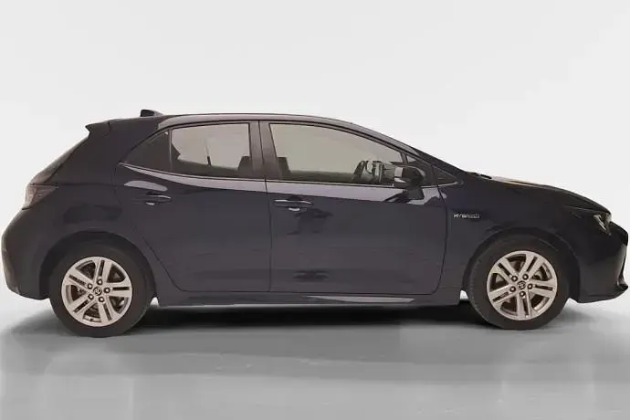 Usado Toyota Corolla Active 122 CV (89 kW) 2021 Azul Berlina