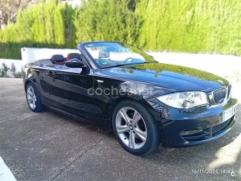 Usado BMW 120 Cabriolet 170 HP (125 kW) 2008 Preto Cabrios