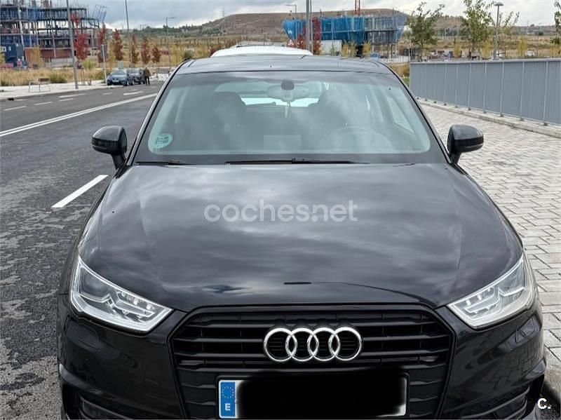 Negro Usado 2015 Audi A1 S-Line Berlina | 12.990 € - Imagen 1/3