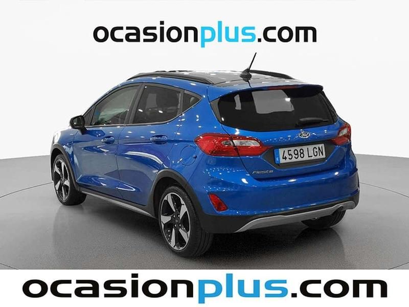 Usado Ford Fiesta Active 95 CV (69 kW) 2020 Azul Utilitario