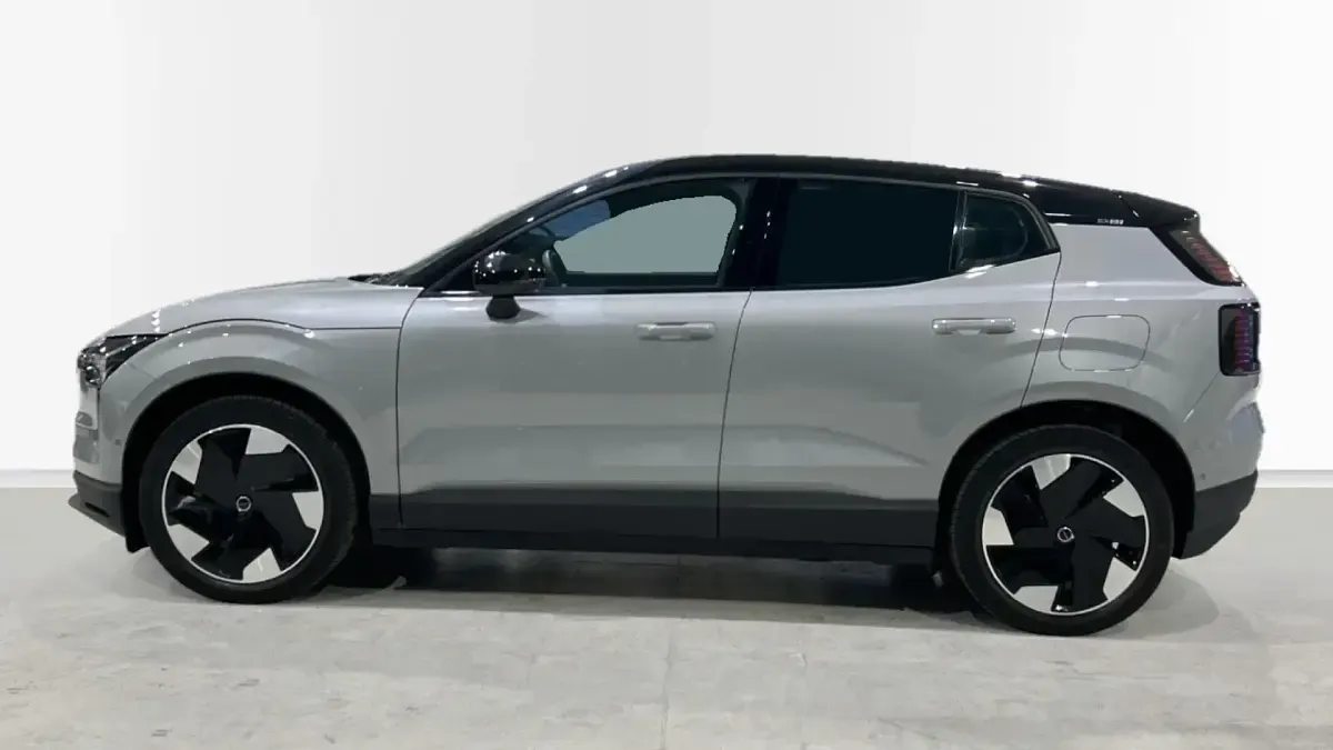 Usado Volvo EX30 Ultra 200 kW (272 CV) 2024 SUV