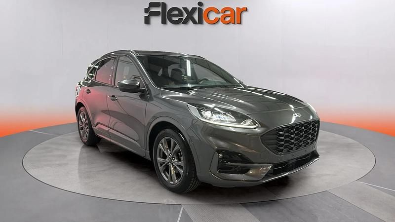 Usado Ford Kuga ST-Line 120 CV (88 kW) 2024 Gris SUV
