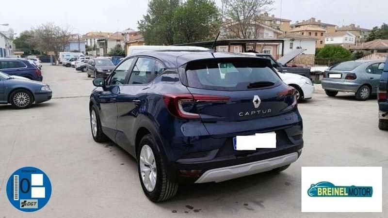 Usado Renault Captur Zen 162 CV (119 kW) 2023 Gris SUV