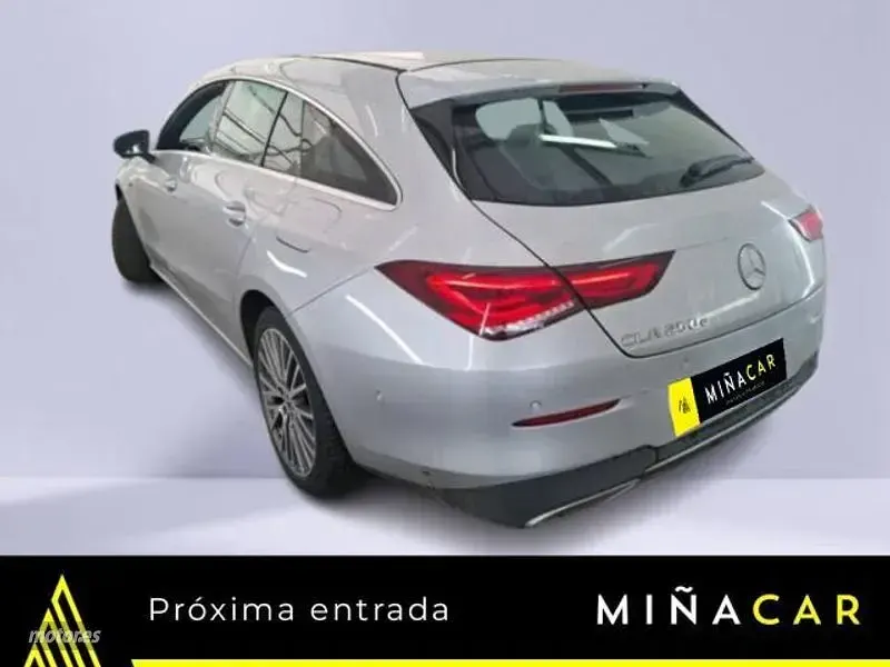 Usado Mercedes CLA220 218 CV (160 kW) 2021 Gris Coupe