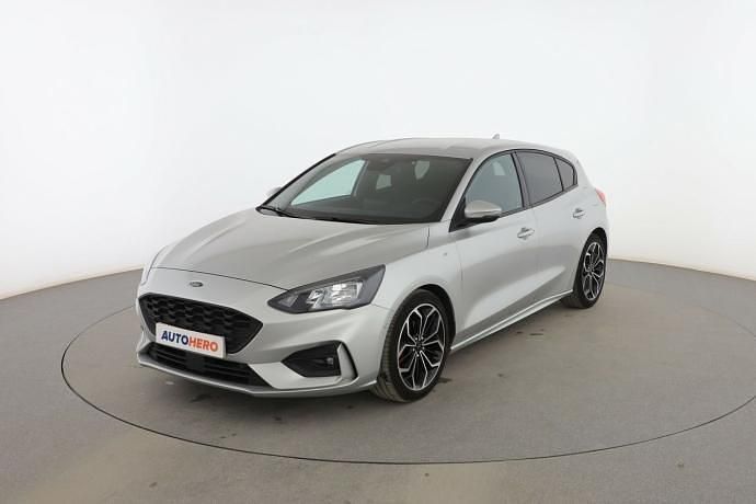 Gris Usado 2020 Ford Focus ST-Line X Berlina | 17.599 € (Buen precio) - Imagen 1/3