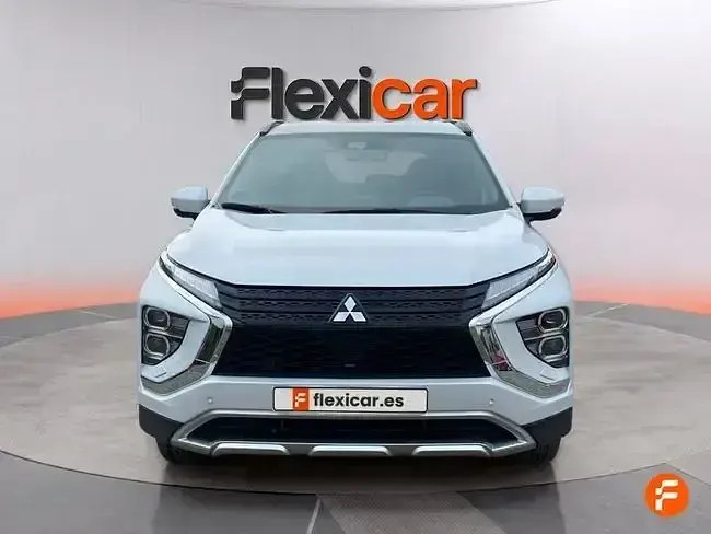 Usado Mitsubishi Eclipse Cross 188 CV (138 kW) 2024 Blanco SUV