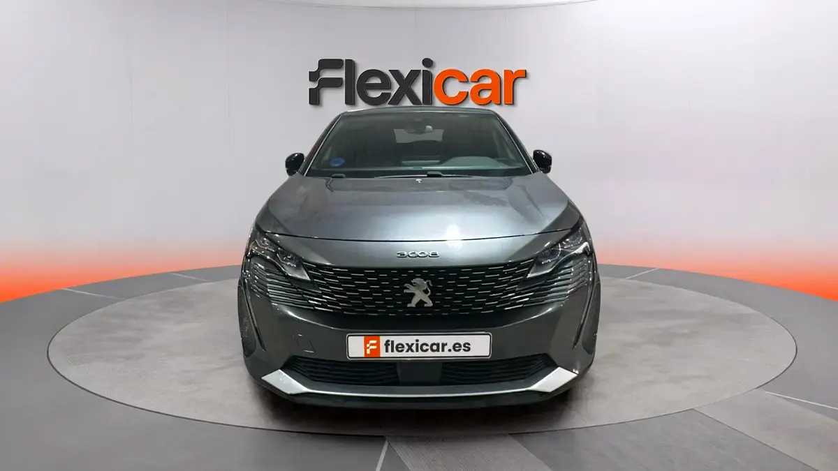 Usado Peugeot 3008 Allure 180 CV (132 kW) 2023 Gris SUV