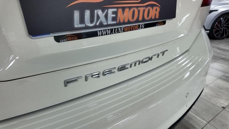 Blanco Usado 2015 Fiat Freemont Lounge SUV | 10.990 € (Precio justo) - Imagen 1/4