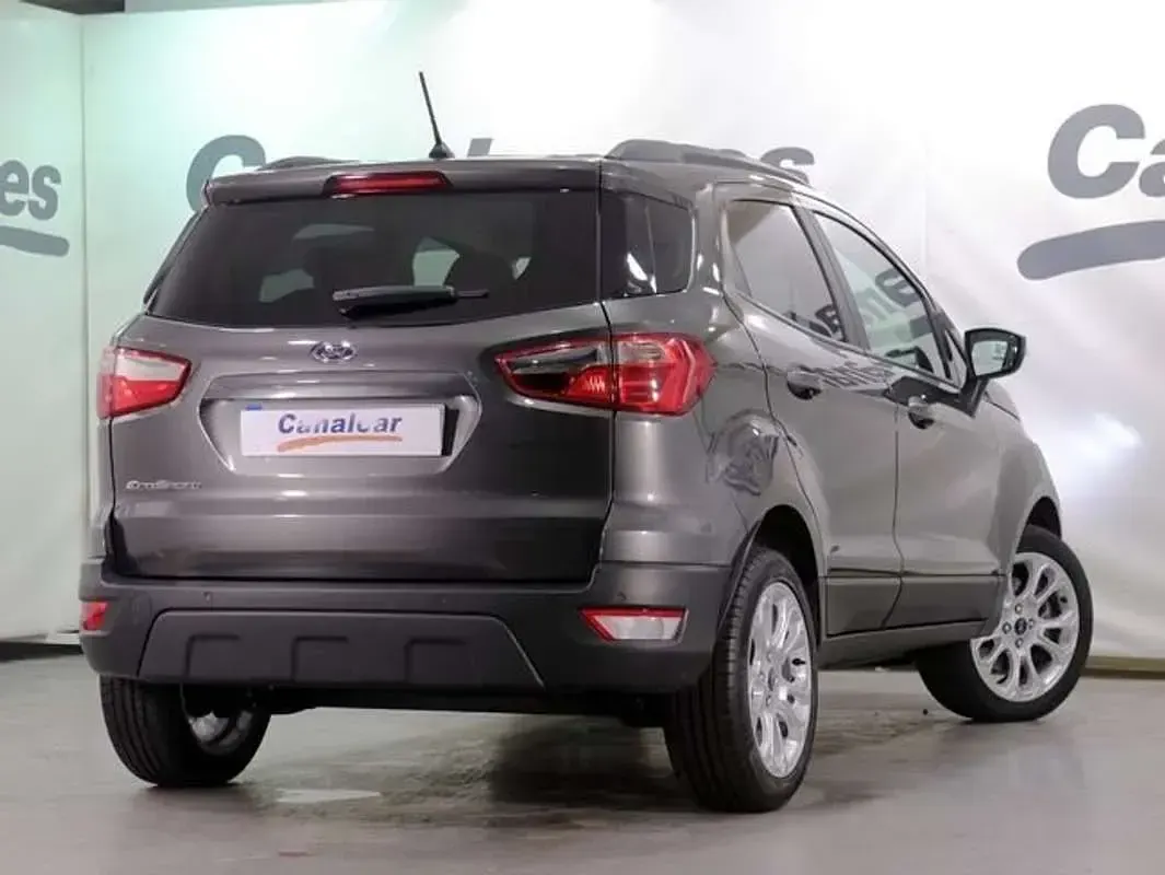 Usado Ford Ecosport Trend 125 CV (91 kW) 2019 Gris SUV