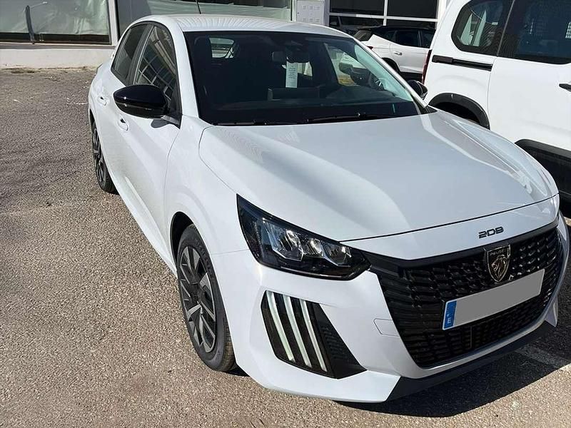 Blanco Nuevo 2025 Peugeot 208 Style Utilitario | 16.020 € (Buen precio) - Imagen 1/4