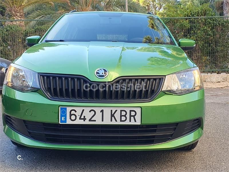 Verde Usado 2017 Skoda Fabia Ambition Familiar | 9000 € (Buen precio) - Imagen 1/4