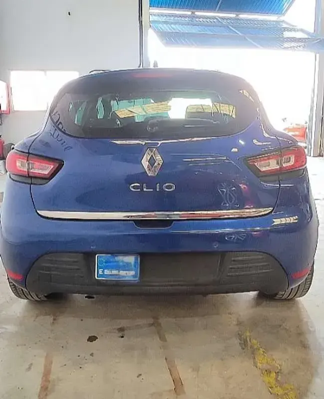 Usado Renault Clio Life 75 CV (55 kW) 2018 Familiar