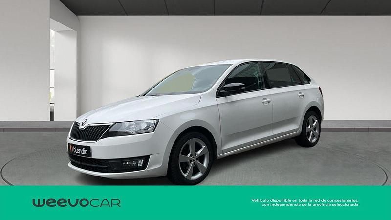Usado Skoda Rapid Ambition 90 CV (66 kW) 2017 Blanco Utilitario