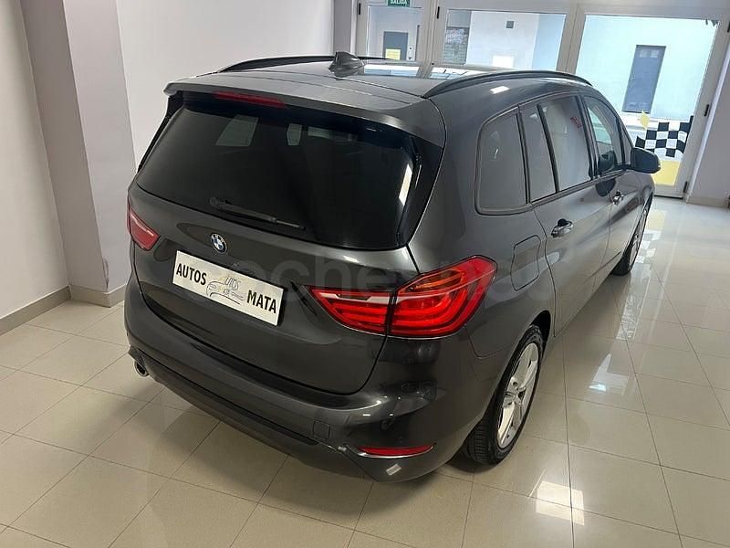 Usado BMW 218 Sport Line 140 CV (102 kW) 2019 Gris / plata Familiar