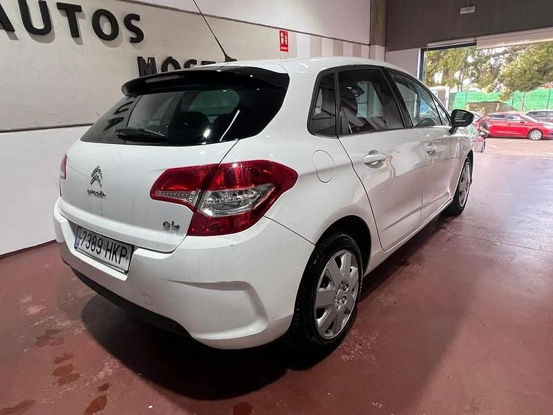 Begagnad Citroën C4 92 HK (67 kW) 2012 Vit Sedan