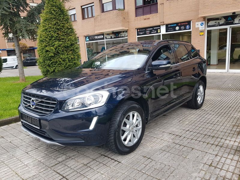 Azul Usado 2016 Volvo XC60 Momentum SUV | 20.900 € (Un poco caro) - Imagen 1/4