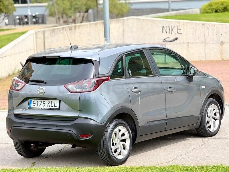 Usado Opel Crossland X Selective 110 CV (80 kW) 2018 Gris / plata SUV