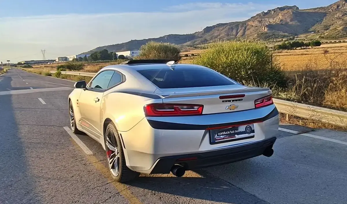 Usado Chevrolet Camaro 2017 Gris Coupe