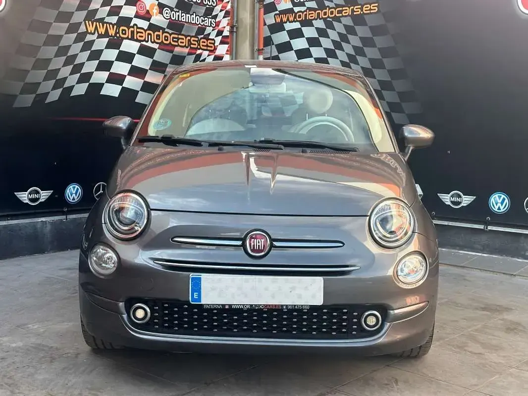 Usado Fiat 500 Lounge 69 CV (50 kW) 2020 Gris Utilitario