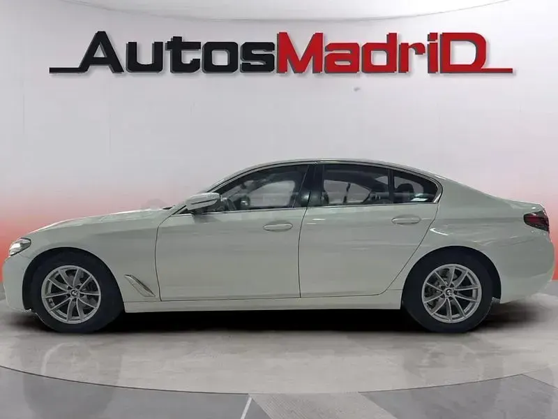 Usado BMW 520 190 CV (139 kW) 2021 Blanco Berlina