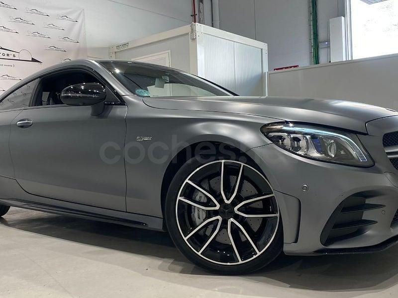 Usado Mercedes C43 AMG 390 CV (286 kW) 2020 Gris / plata Coupe