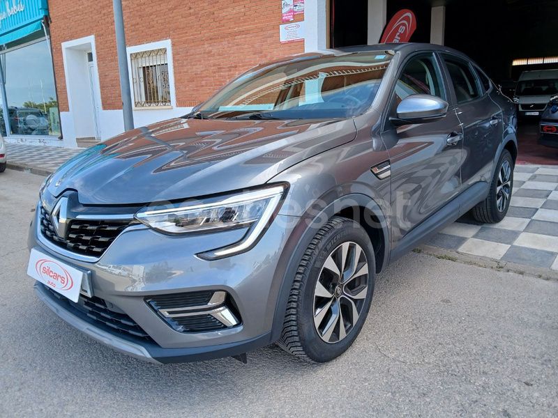 Gris / plata Usado 2024 Renault Arkana Equilibre SUV | 21.999 € (Buen precio) - Imagen 1/4