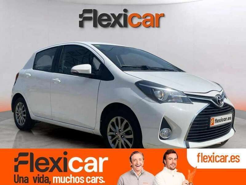 Amarillo Usado 2017 Toyota Yaris Active Utilitario | 8690 € (Buen precio) - Imagen 1/4