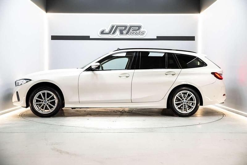 Usado BMW 320 190 CV (139 kW) 2024 Blanco Familiar