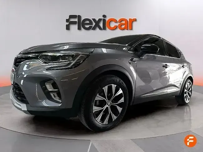 Usado Renault Captur Evolution 140 CV (102 kW) 2023 Gris SUV