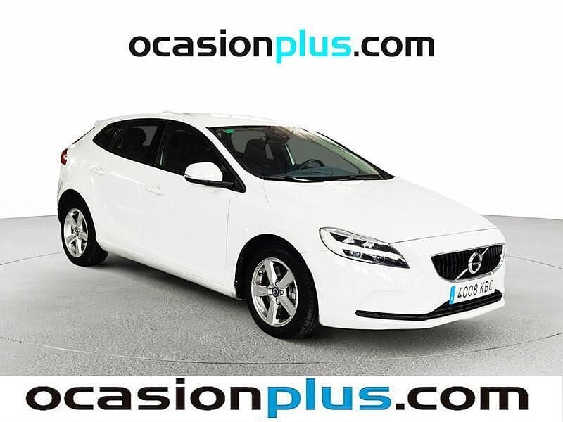 Usado Volvo V40 Momentum 150 CV (110 kW) 2017 Blanco Familiar