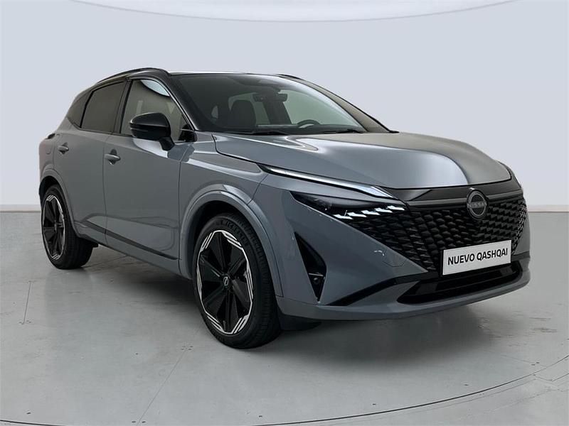 Nuevo Nissan Qashqai 158 CV (116 kW) 2025 Katana grey+galaxy black SUV