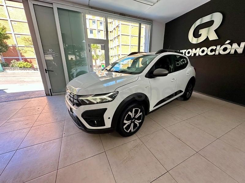 Usado Dacia Sandero Essentiel 91 CV (66 kW) 2023 Blanco Berlina