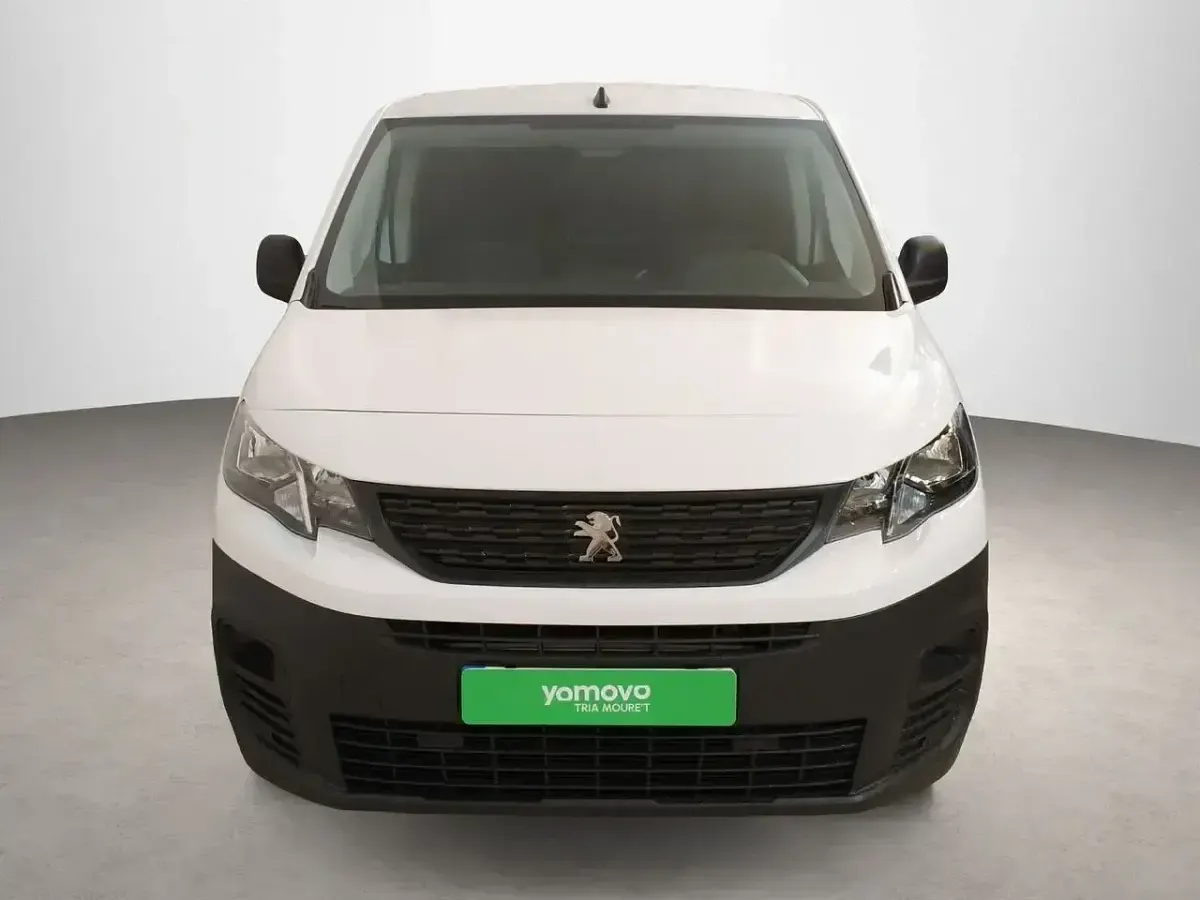 Usado Peugeot Partner 102 CV (75 kW) 2022 Blanco Monovolumen
