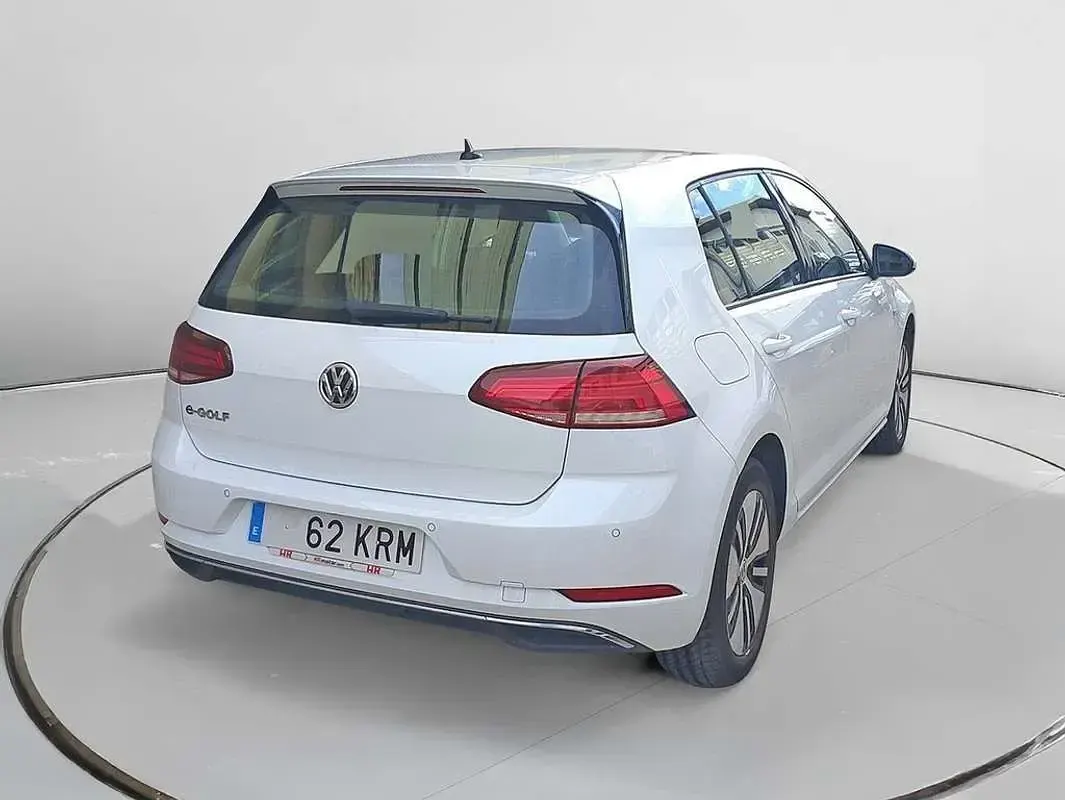 Usado VW e-Golf 100 kW (136 CV) 2018 Blanco Utilitario
