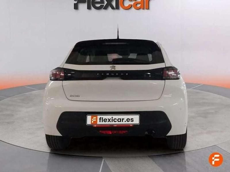 Usado Peugeot 208 Active 101 CV (74 kW) 2022 Blanco Utilitario