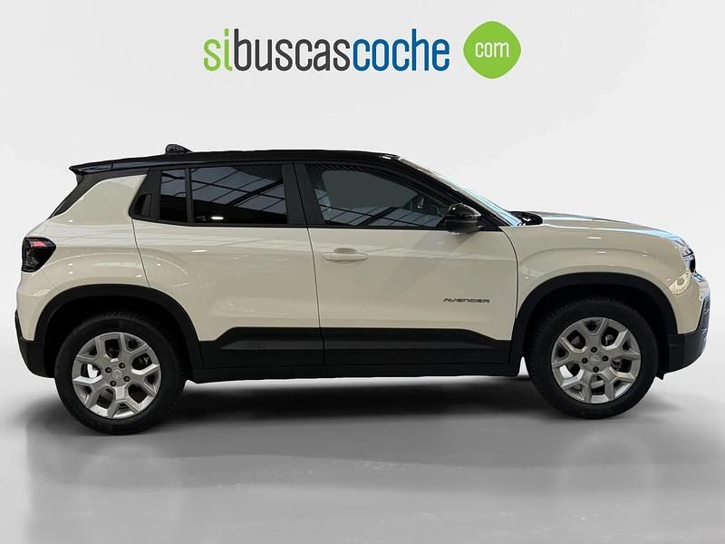 Usado Jeep Avenger Altitude 100 CV (73 kW) 2025 Blanco SUV