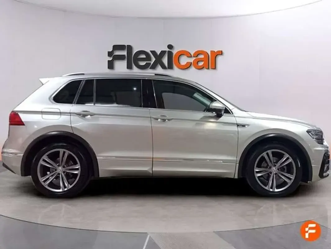 Usado VW Tiguan Sport 150 CV (110 kW) 2018 Gris SUV