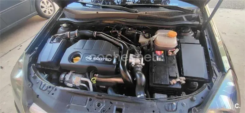 Usado Opel Astra Enjoy 100 CV (73 kW) 2006 Negro Berlina