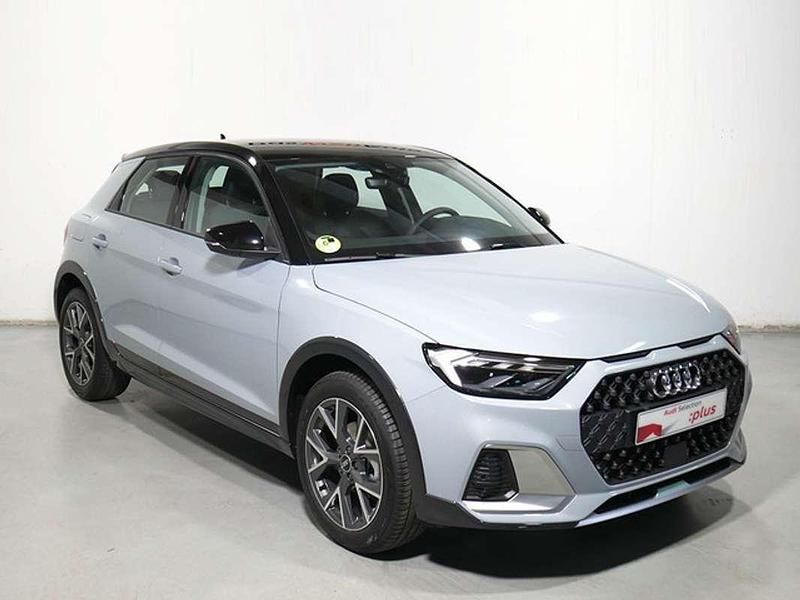 Nuevo Audi A1 Sportback 116 CV (85 kW) 2025 Gris Utilitario