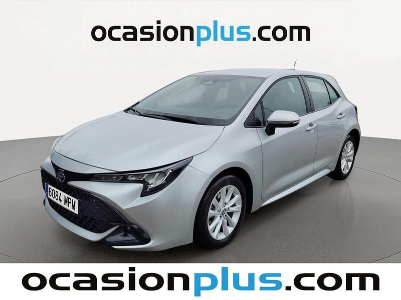 Usado Toyota Corolla Active 140 CV (102 kW) 2024 Gris plata Utilitario