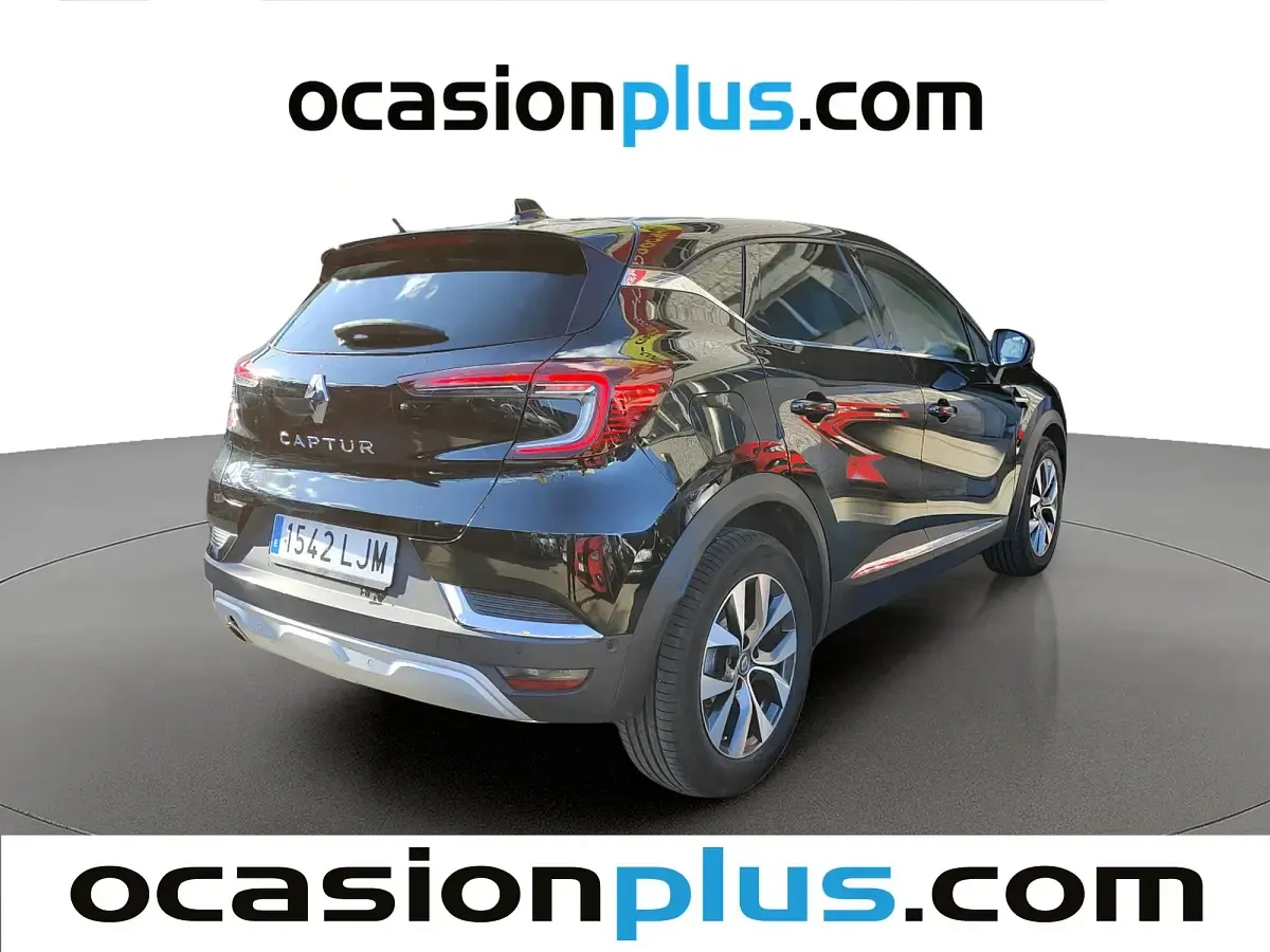 Usado Renault Captur Zen 131 CV (96 kW) 2020 Negro SUV