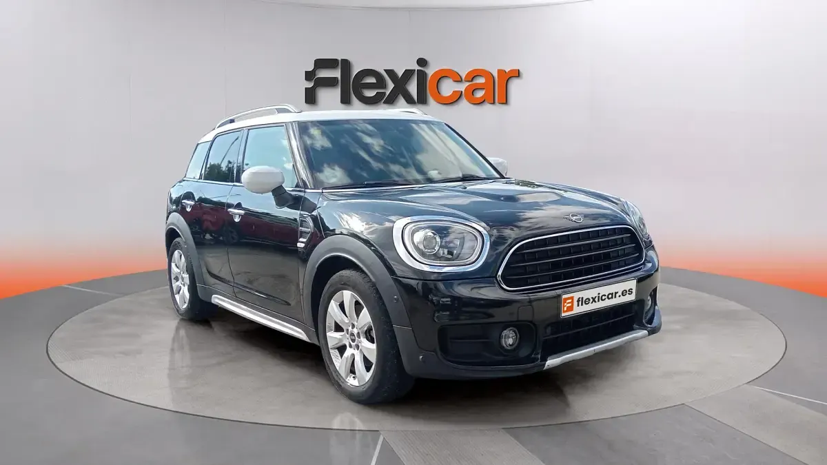 Usado Mini Cooper D Countryman 150 CV (110 kW) 2020 Negro SUV
