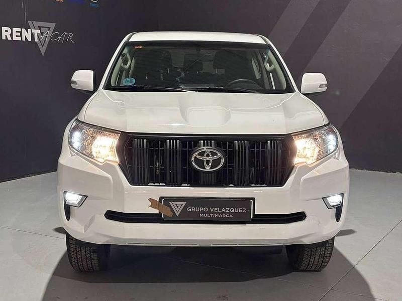 Begagnad Toyota Land Cruiser Limited 204 HK (150 kW) 2021 Vit SUV