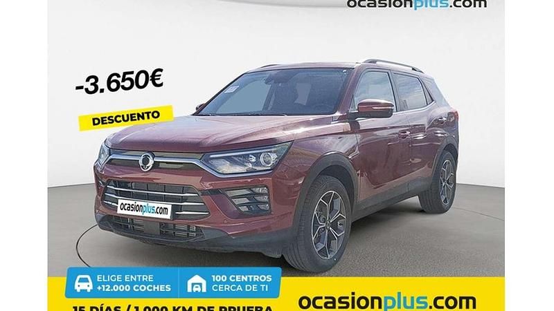 Burdeos Nuevo 2025 Ssangyong (KGM) Korando Limited SUV | 22.728 € - Imagen 1/4