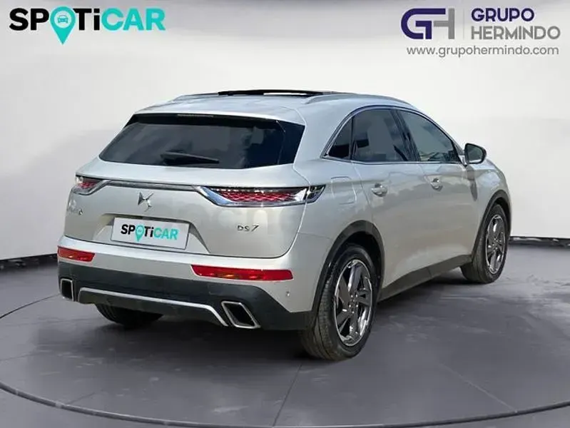 Usado DS Automobiles DS7 Crossback Rivoli 300 CV (220 kW) 2021 Gris / plata SUV